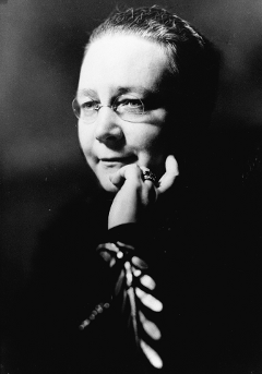 Dorothy L. Sayers – a cookie-baker if I ever saw one! ( - dorothy-sayers